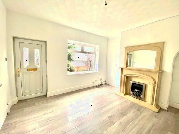 3 Bedroom House To Rent In White Cross Road, Cudworth, Barnsley, S72