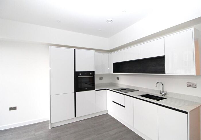 1 Bedroom Flat To Rent In Queen Street, Ramsgate, CT11