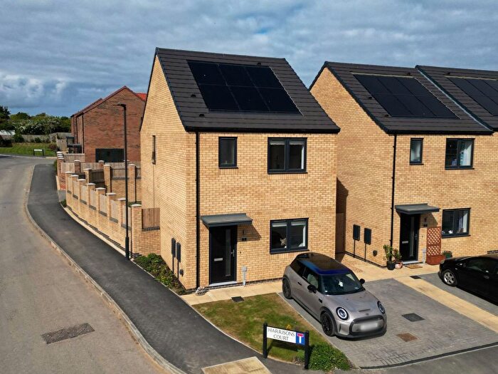 3 Bedroom Detached House For Sale In Harrisons Court, Whitby, YO22