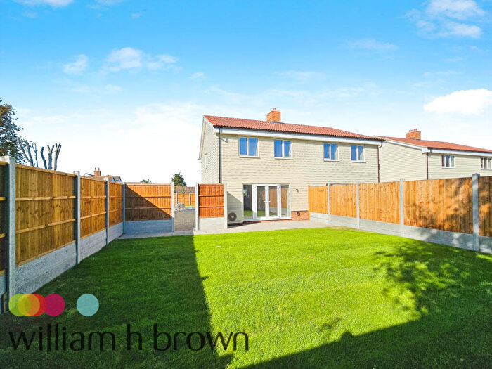 3 Bedroom Semi-Detached House To Rent In Southminster Road, Tillingham, Southminster, CM0
