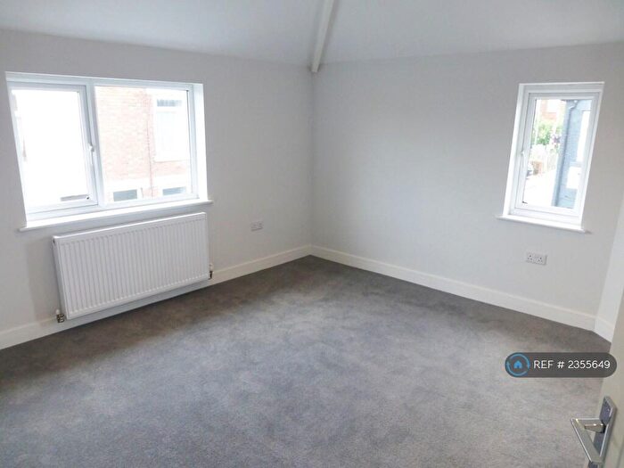 1 Bedroom Flat To Rent In Station Road, Long Eaton, NG10