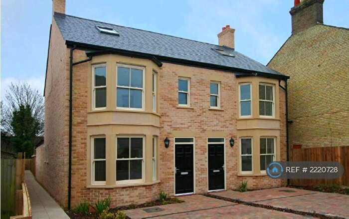 4 Bedroom Semi-Detached House To Rent In Alpha Terrace, Trumpington, Cambridge, CB2