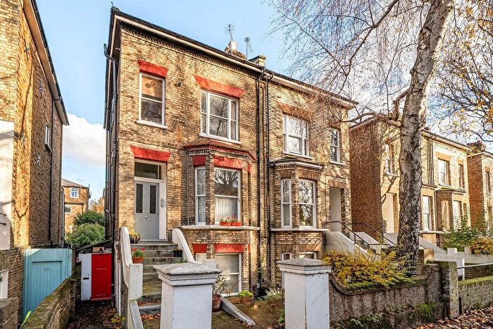 1 Bedroom Flat For Sale In Oxford Road, London, W5