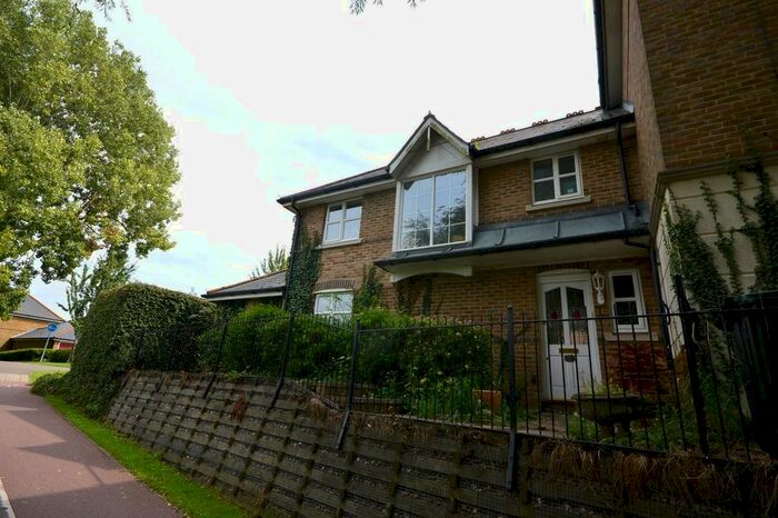 3 Bedroom End Of Terrace House To Rent In Mill Court, Ashford, TN24