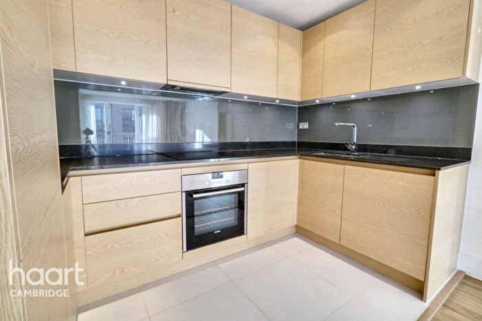 2 Bedroom Flat To Rent In Marlowe House, Cambridge, CB5