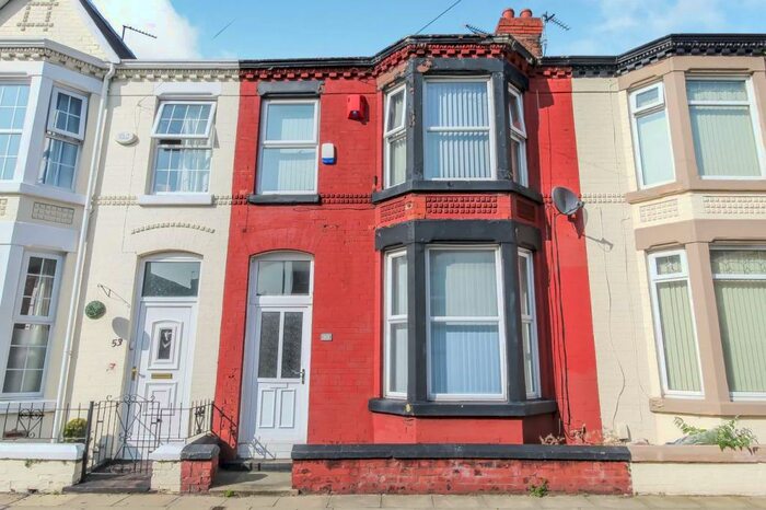 3 Bedroom House To Rent In Wharncliffe Road, L13