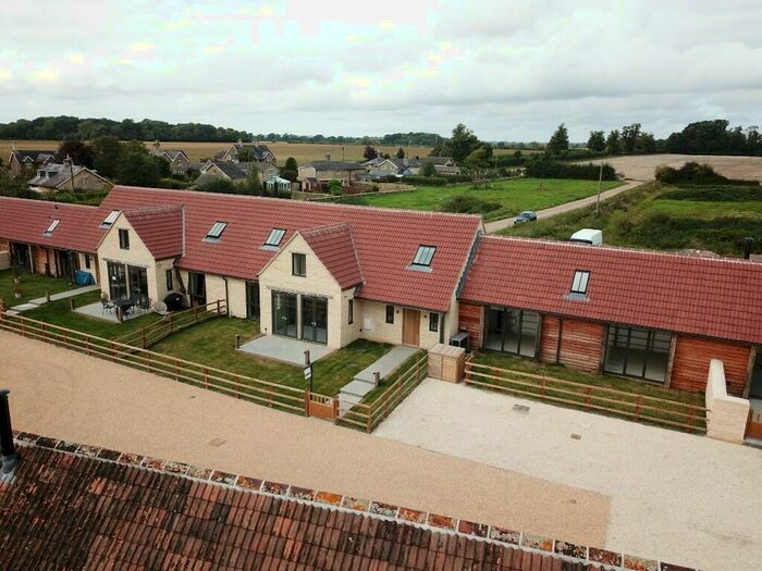 3 Bedroom House For Sale In The Street, Grittleton, Wiltshire, SN14