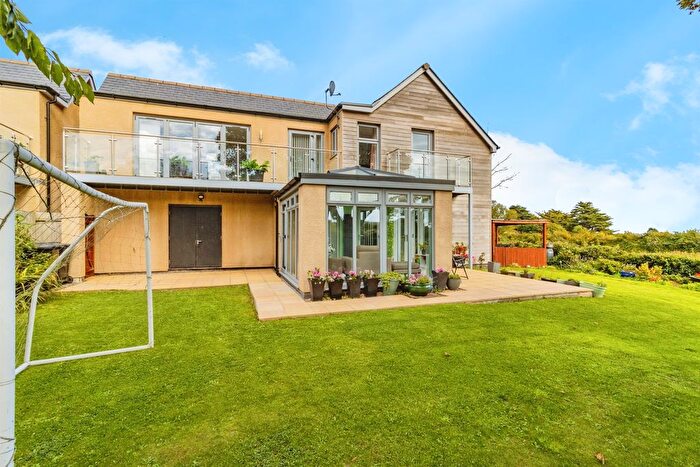 4 Bedroom Detached House For Sale In Heritage Way, Brixham, TQ5