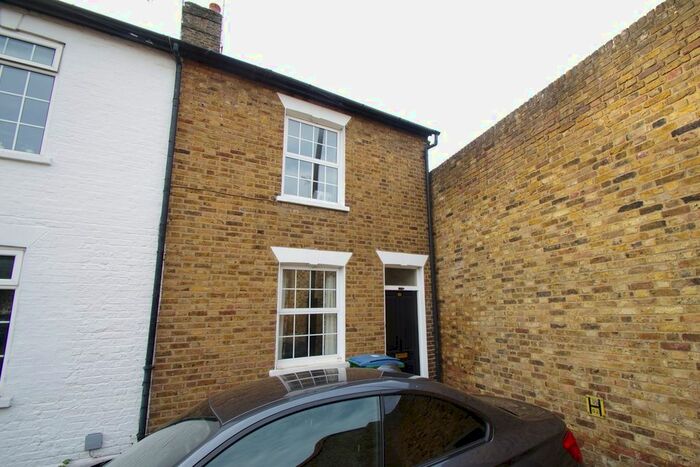 2 Bedroom Terraced House To Rent In Cole Road, Watford, WD17