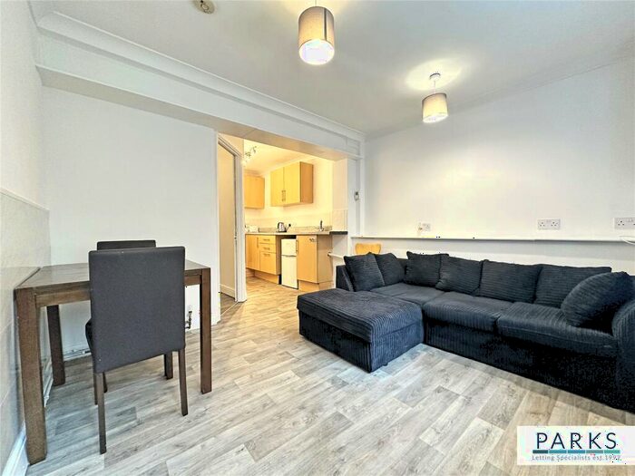 2 Bedroom Apartment To Rent In Upper Lewes Road, Brighton, East Sussex, BN2