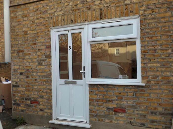 1 Bedroom Flat To Rent In Essex Road, Dartford, Kent, DA1