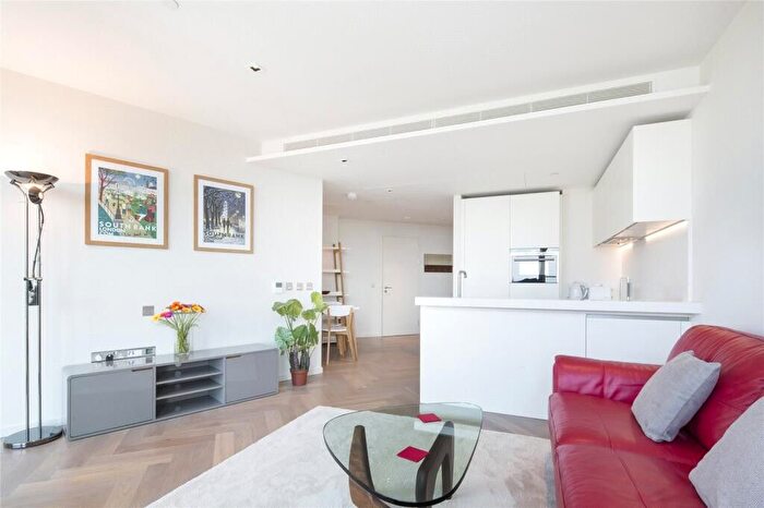1 Bedroom Flat For Sale In Southbank Tower, Upper Ground, London, London, SE1