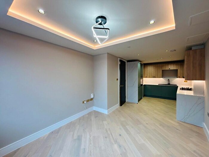 1 Bedroom Flat For Sale In Pix Court, Rye Lane, Peckham, SE15