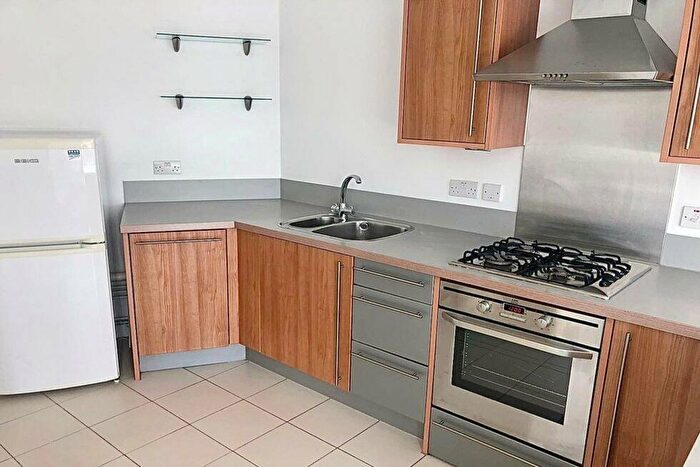 1 Bedroom Flat To Rent In Eden Grove, Holloway, N7