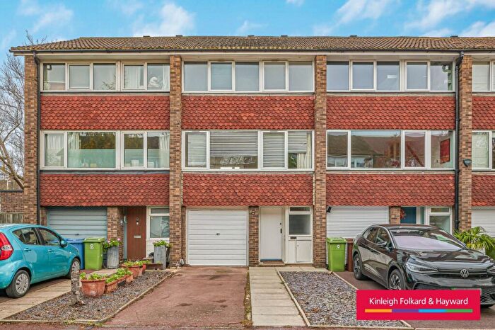 4 Bedroom Terraced House To Rent In Alleyn Crescent, London, SE21