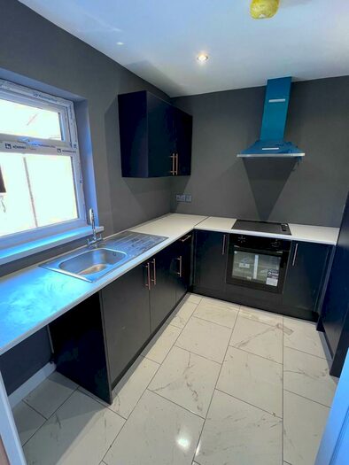 3 Bedroom Flat To Rent In Magdalen Street, Norwich, NR3