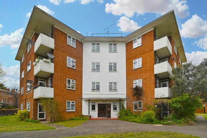 2 Bedroom Flat To Rent In Hartington Road, Ealing, W13