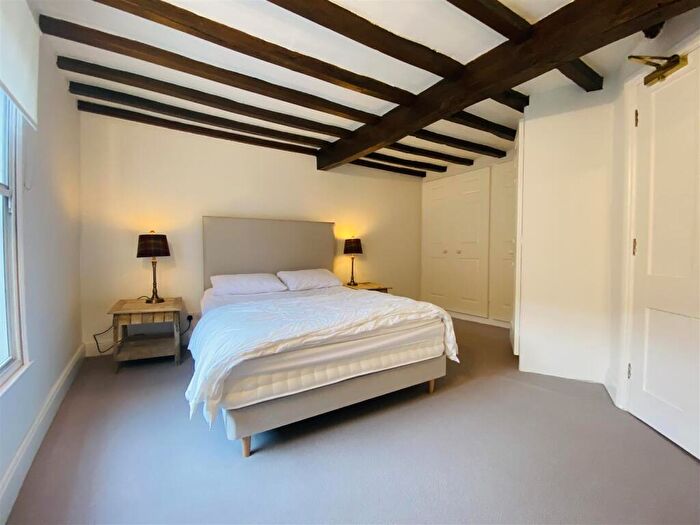 2 Bedroom Apartment To Rent In Anson Court, Horninglow Street, Burton-On-Trent, DE14