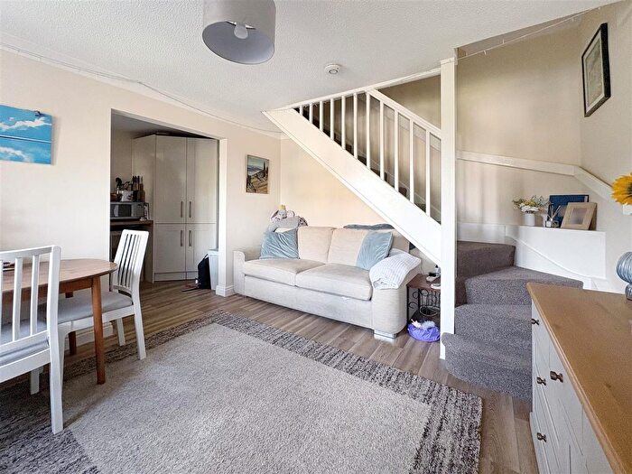 1 Bedroom End Terrace House To Rent In Henstridge, Templecombe, BA8