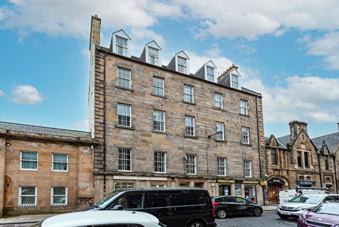 2 Bedroom Flat To Rent In West Nicolson Street, Newington, Edinburgh, EH8