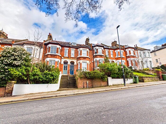 4 Bedroom Terraced House For Sale In Charlton Church Lane, London, Greater London, SE7