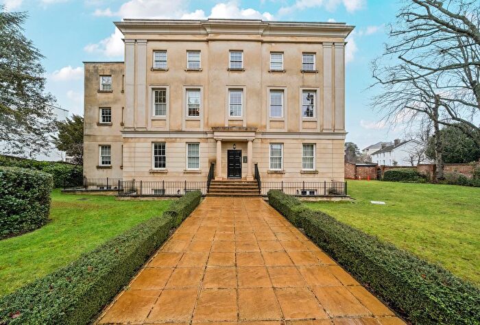 1 Bedroom Flat For Sale In The Park, Cheltenham, Gloucestershire, GL50
