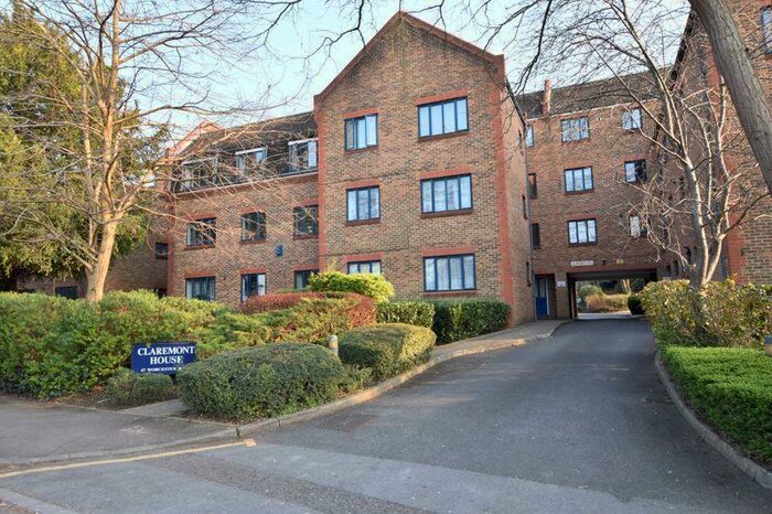 2 Bedroom Flat To Rent In Worcester Road, Sutton, SM2