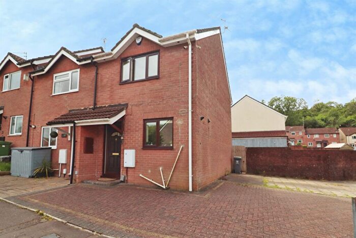 2 Bedroom End Of Terrace House For Sale In Lauriston Park, Cardiff, CF5