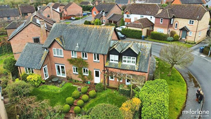 5 Bedroom Detached House For Sale In Edwards Meadow, Marlborough, SN8