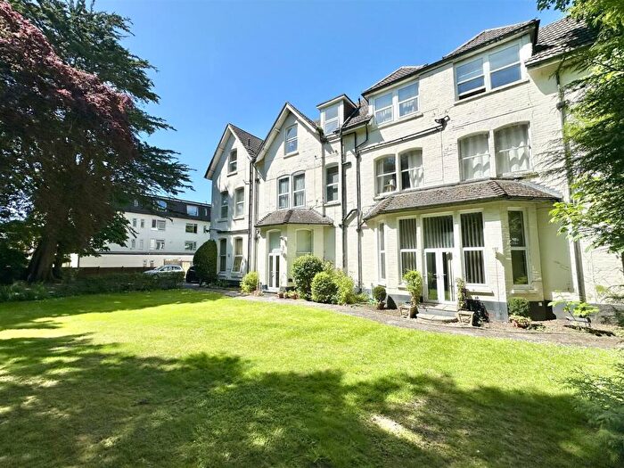 Studio For Sale In Knyveton Road, Bournemouth, BH1