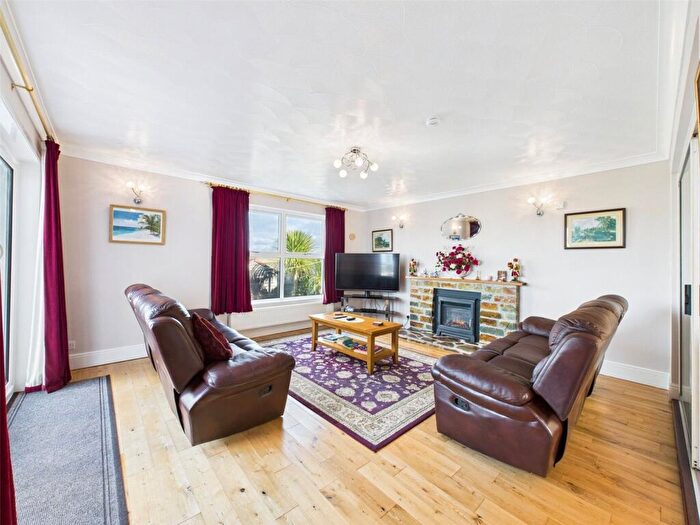 5 Bedroom Detached House For Sale In Lynstone Road, Bude, Cornwall, EX23