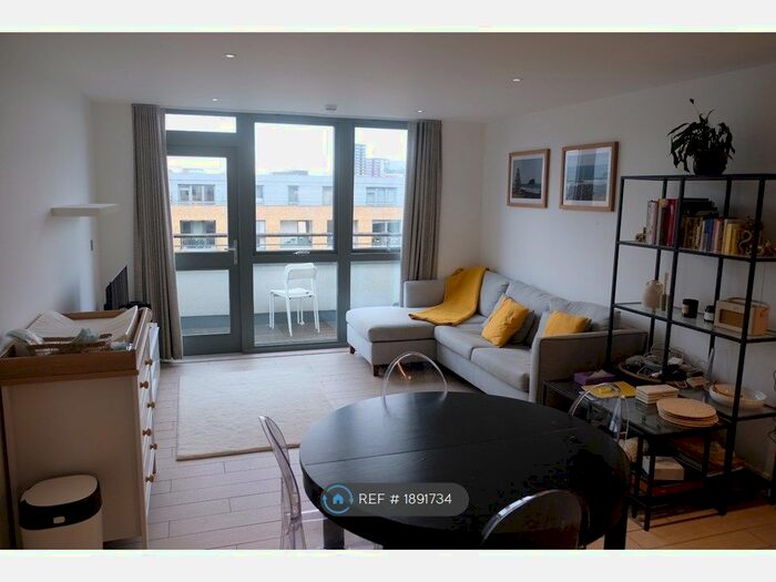 2 Bedroom Flat To Rent In London, London, N1