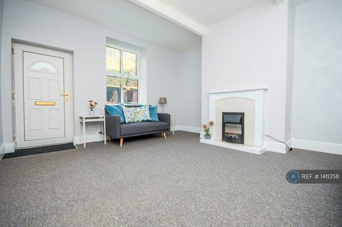 1 Bedroom Terraced House To Rent In Market Street, Whitworth, Rochdale, OL12