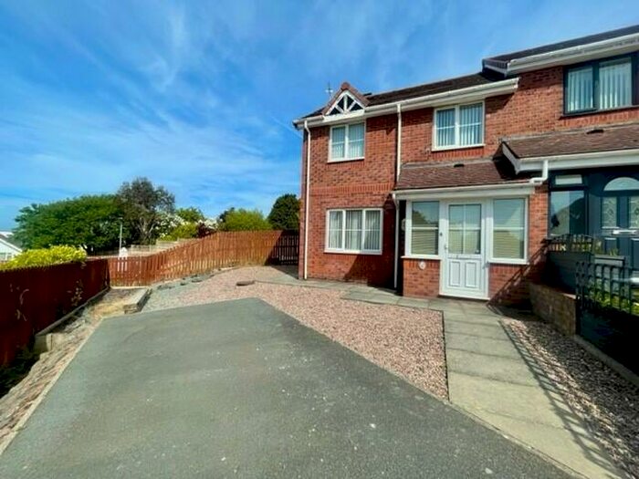 2 Bedroom House To Rent In Erddig Close, Llandudno, LL30