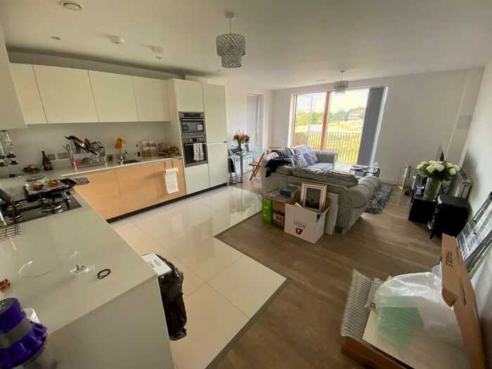 2 Bedroom Apartment To Rent In Regiment Hill, Mill Hill, NW7