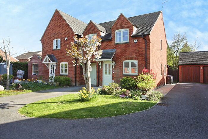 3 Bedroom Semi-Detached House For Sale In Old Inn Court, Lilbourne, Rugby, CV23