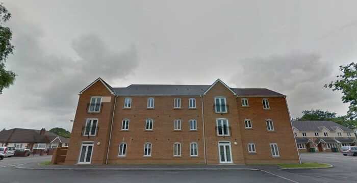 2 Bedroom Flat To Rent In Maxwell Road, Rumney, Cardiff, CF3