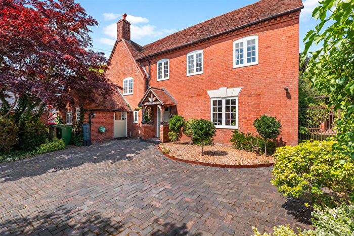 4 Bedroom Detached House For Sale In High Street, Cubbington, Leamington Spa, CV32