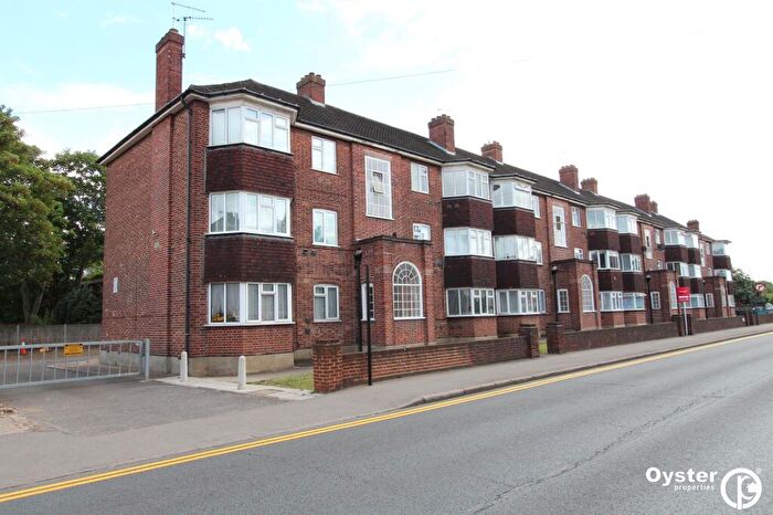 2 Bedroom Flat To Rent In Masons Avenue, Harrow, HA3