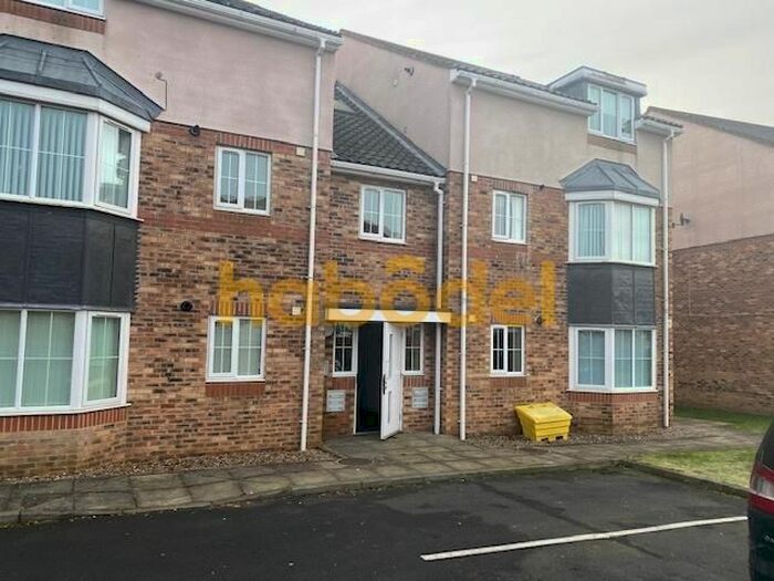 2 Bedroom Flat To Rent In Hawthorn Close (Ground), Benwell, Newcastle Upon Tyne, NE15