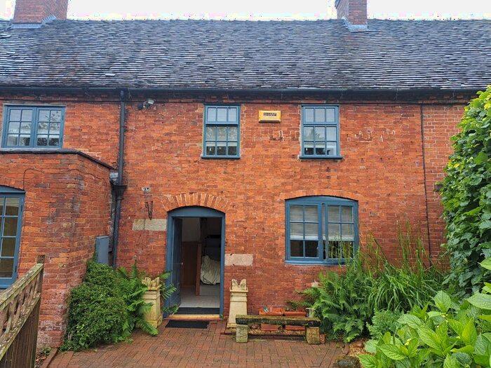 2 Bedroom Cottage To Rent In Grove Lane, Ashbourne, DE6
