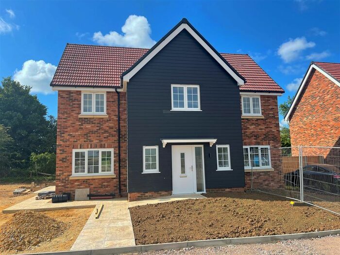 4 Bedroom Detached House For Sale In Tilekiln Green, Great Hallingbury, Bishop's Stortford, CM22