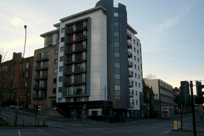 1 Bedroom Flat To Rent In Rose Street, City Centre, G3