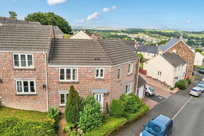 3 Bedroom Semi Detached House For Sale In Wadlands Meadow, Okehampton, Devon, EX20