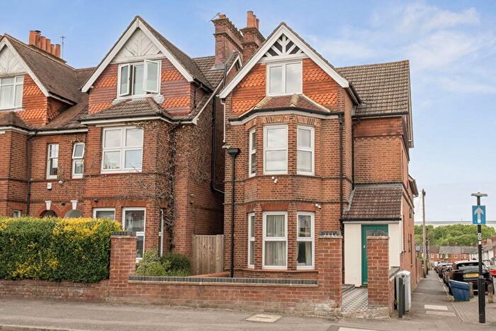 5 Bedroom Detached House For Sale In Worting Road, Basingstoke, RG21