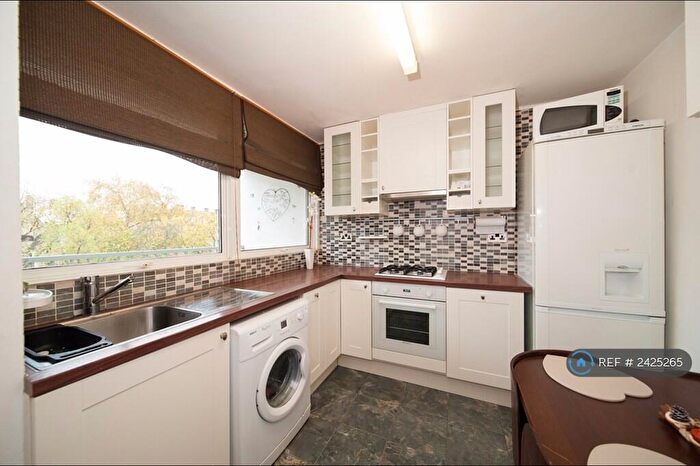 2 Bedroom Maisonette To Rent In Highgate Road, London, NW5