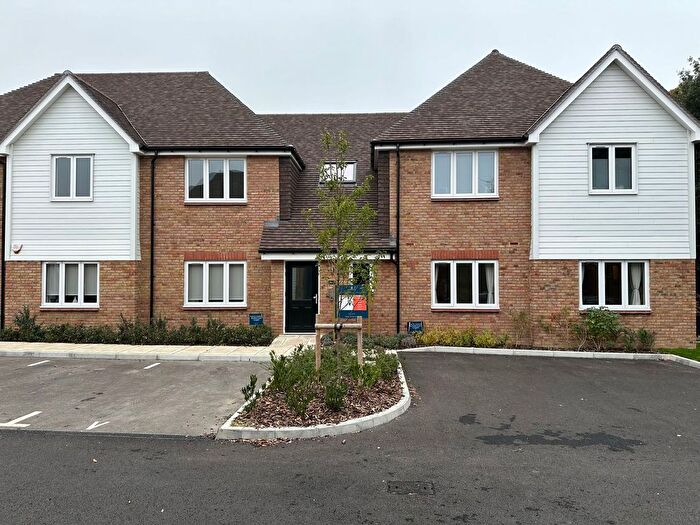 1 Bedroom Flat To Rent In Kings Close, Broadstairs, CT10