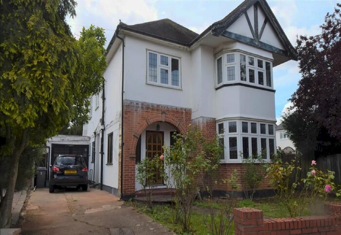 4 Bedroom Detached House To Rent In Amery Road, Harrow, HA1