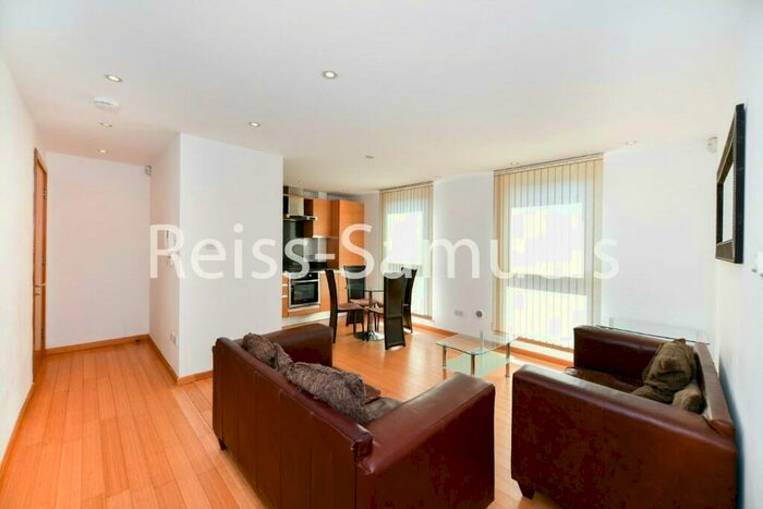 1 Bedroom Apartment To Rent In Westferry Road, London, E14
