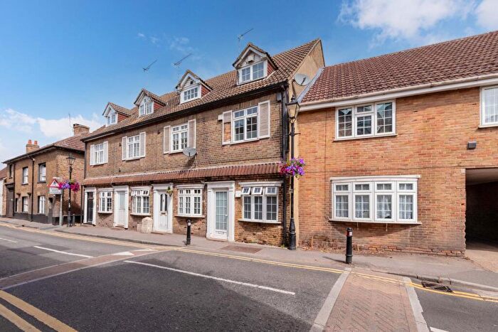 3 Bedroom Town House For Sale In Milestone Cottages, High Street, Colnbrook, SL3
